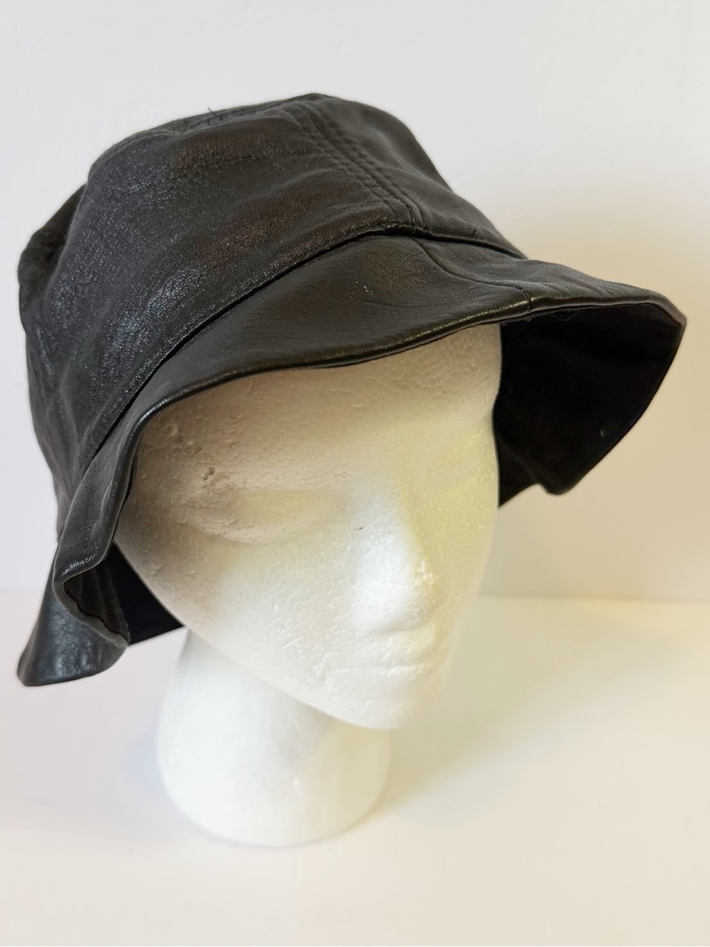 Wilsons Black Leather Bucket Hat Men Sz L Streetwear Festival Rave Urban Y2K